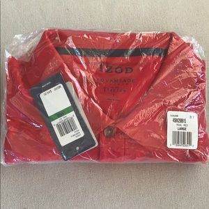 NWT men’s Izod short sleeve polo. Size L